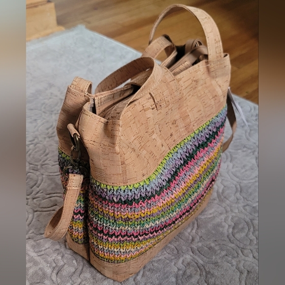 Vegan cork and raphia shoulder purse - Picture 5 of 14